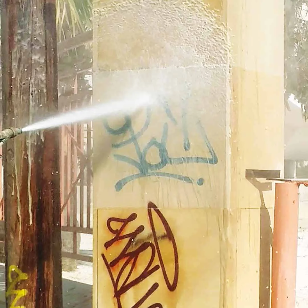 diagrafh-afairesi-svisimo-graffiti-sxedio-toixo Υπηρεσίες καθαρισμού γκράφιτι σε όλη την Κύπρο, Λεμεσό, Πάφο, Λευκωσία, Λάρνακα