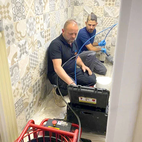 Pagkarliotas—Tomas-coating On-site contractor support